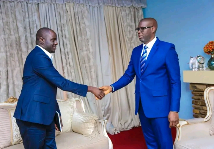 Mairie Lubumbashi : Patrick Kafwimbi Mumamba Chez Jacques Kyabula – Remise et Reprise avec Joyce Tunda Annoncée