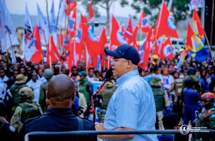 Routes, hôpital, aide humanitaire : le plan de Martin Kazembe fait déjà débat ! Ce qu&rsquo;il a dit à Mitwaba va vous surprendre