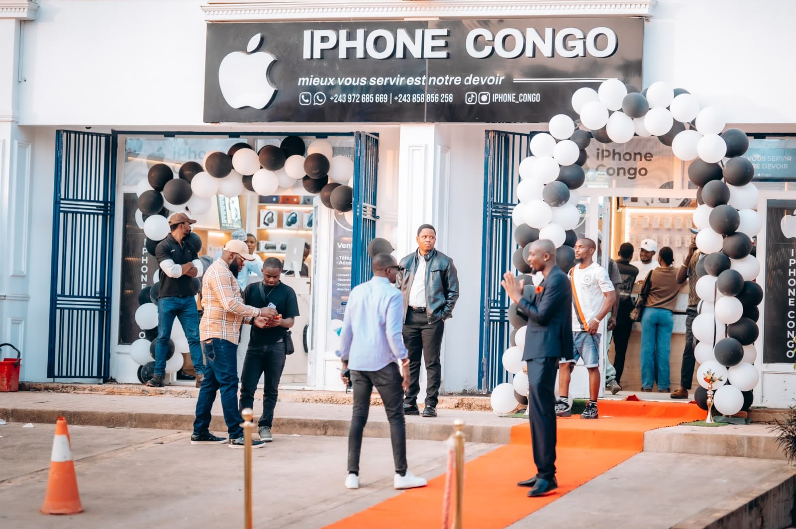 iPhone Congo : Hamisi Ngalula Kakese, l’ambition d’un entrepreneur sur le marché des smartphones en RDC
